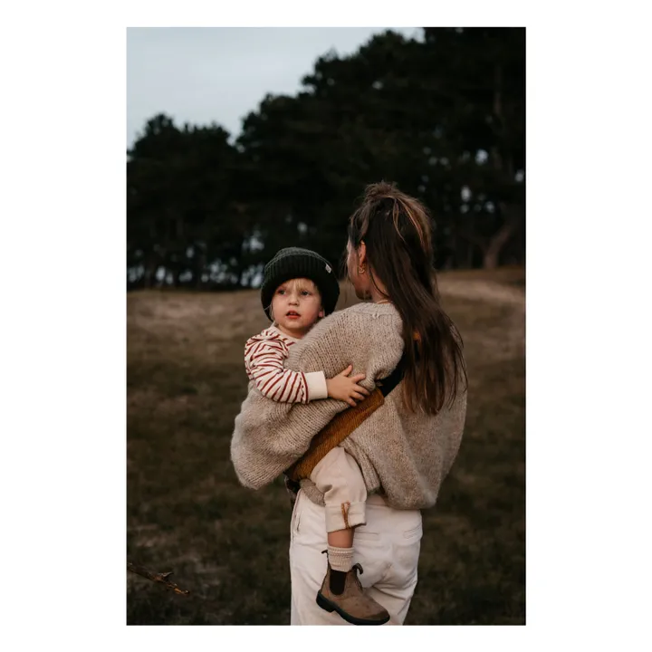 Corduroy baby carrier | Camel- Product image n°2