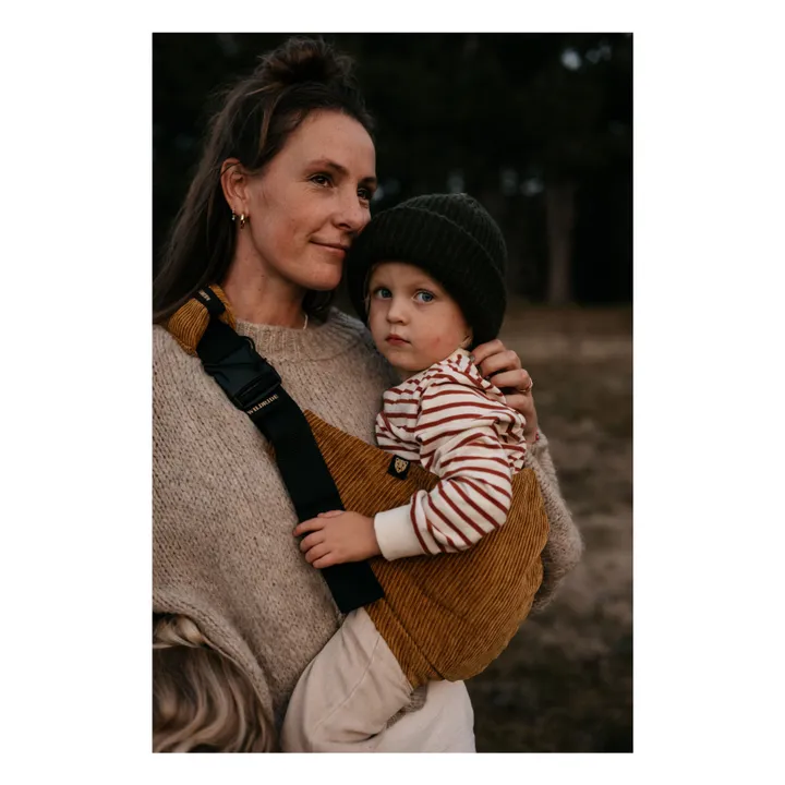 Corduroy baby carrier | Camel- Product image n°1