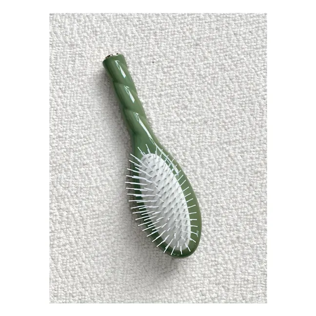 La Petite Brosse L'intense N°07 - Detangling &amp; Stimulating | Almond green