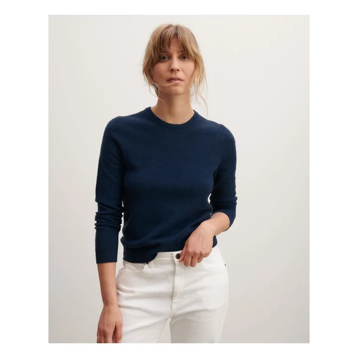 Classic Cashmere Round Neck Sweater | Navy blue- Product image n°1