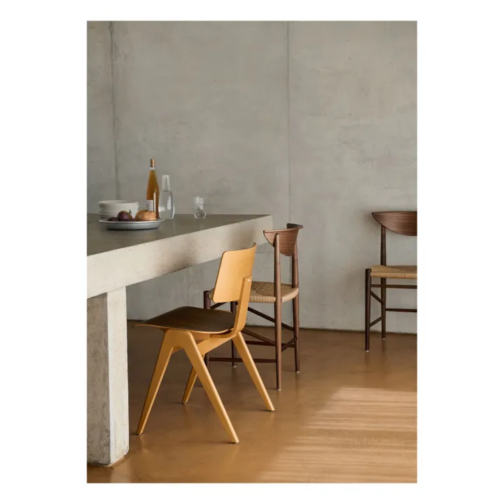 & Tradition - Stuhl Daystack RD1, Robin Day - Walnut | Smallable