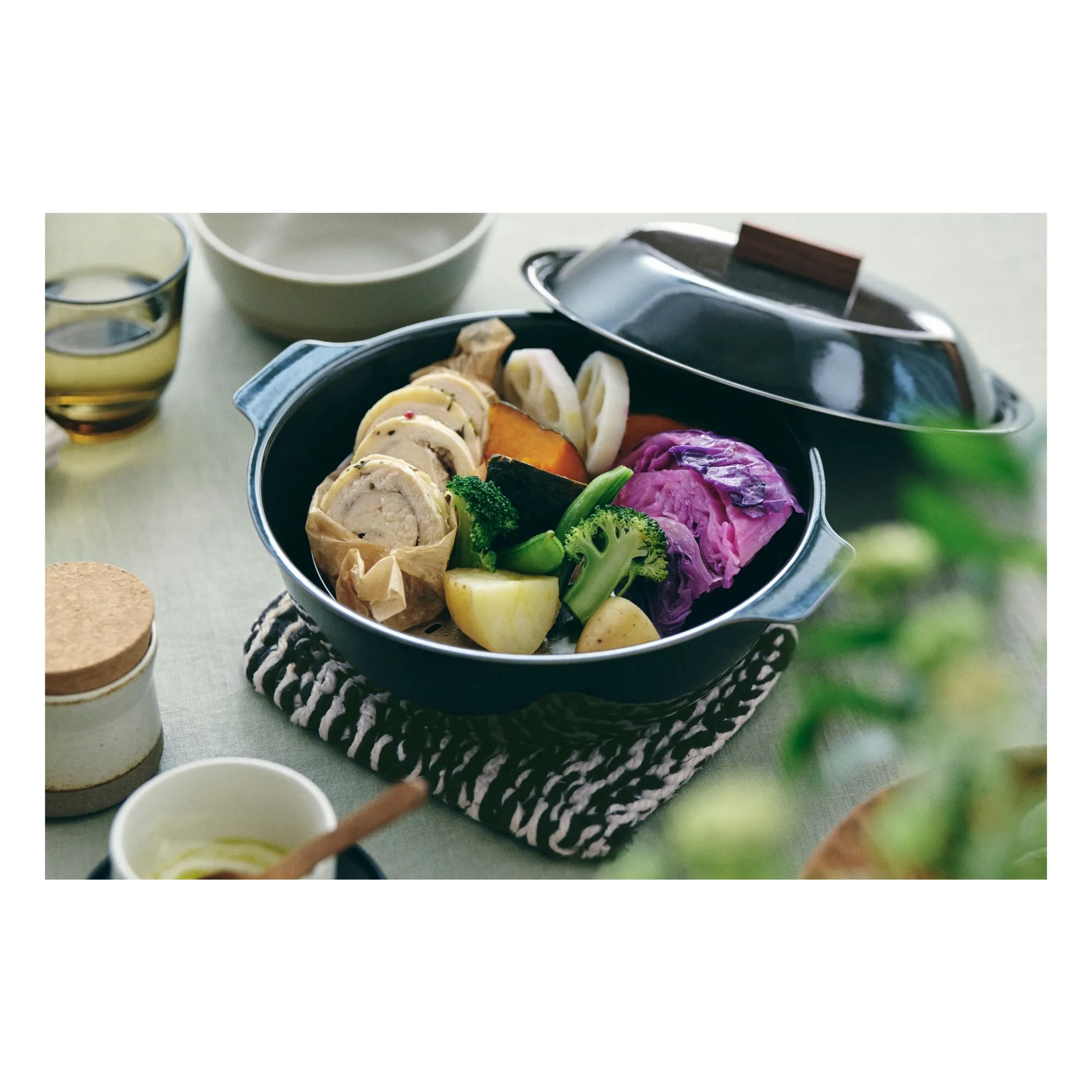 Kakomi enamel casserole | Carbon- Product image n°2