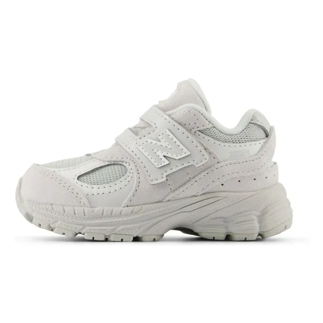 Rasca Zapatillas 2002 | Gris