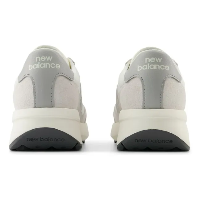 Scarpe da ginnastica stringate 370 | Grigio chiaro