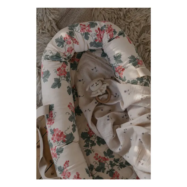 Grapes Pink Bassinet
