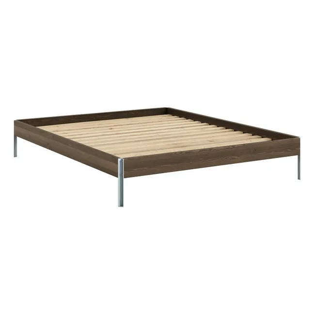 Cama de madera con núcleo | Marrón