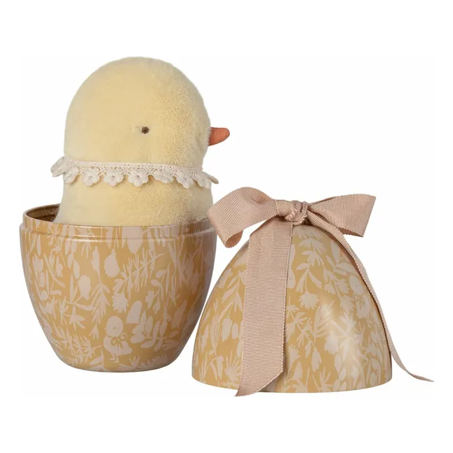 Easter egg with chick