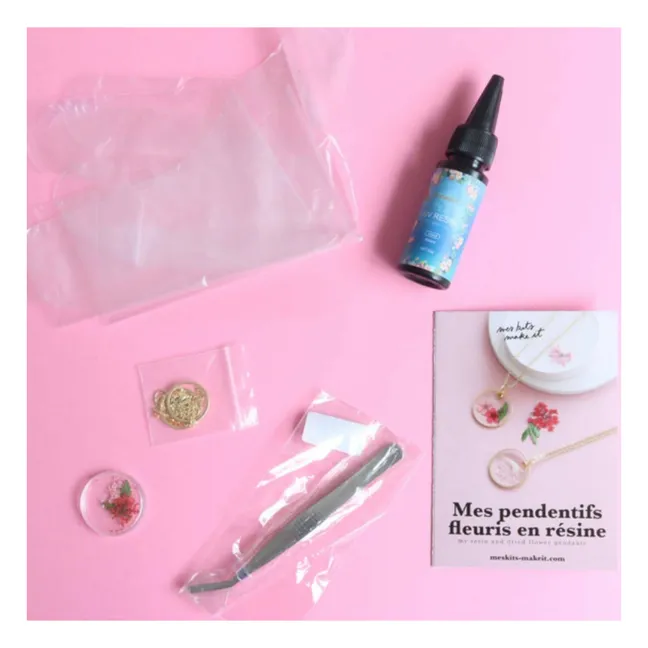 Kit de bricolaje - Mis colgantes de flores de resina