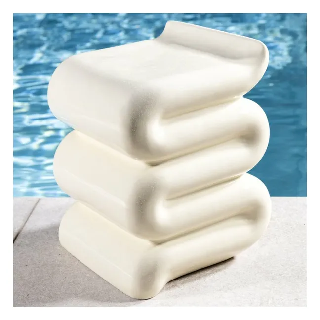 Whip side table  | Ivory
