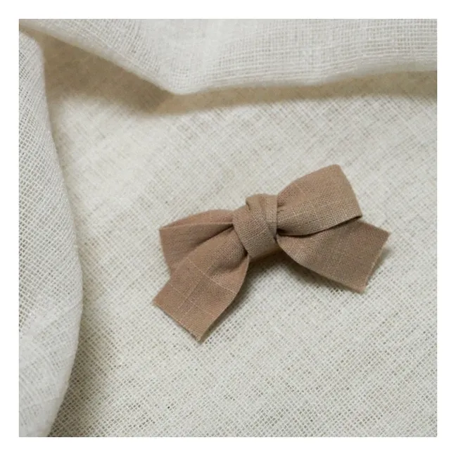 Caramel barrettes