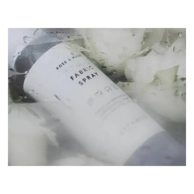 Spray textil de rosa y almizcle