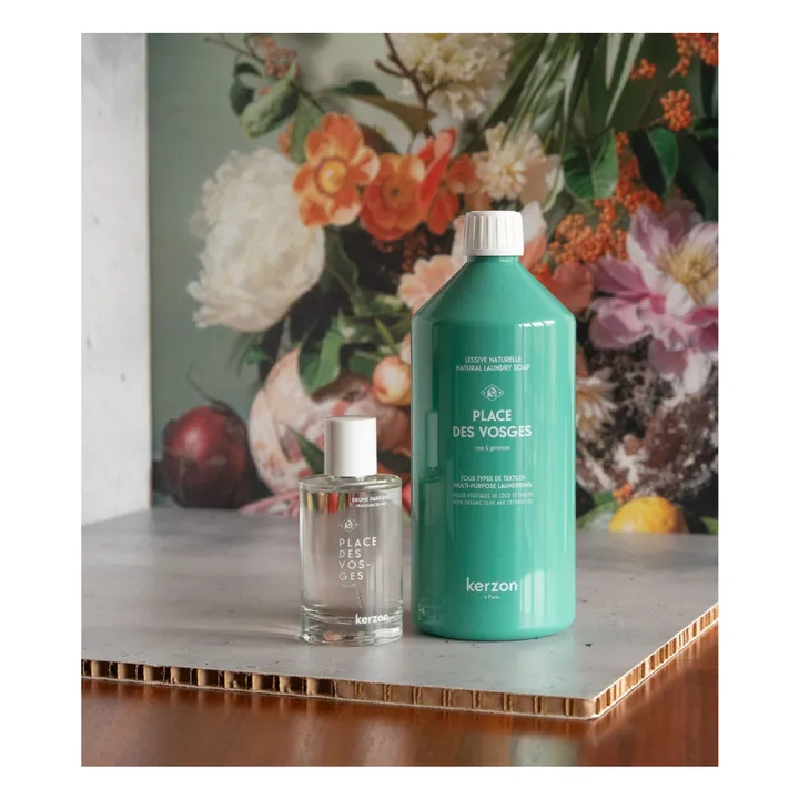 Detergente profumato Place des Vosges - 1000 ml- Immagine del prodotto n°1