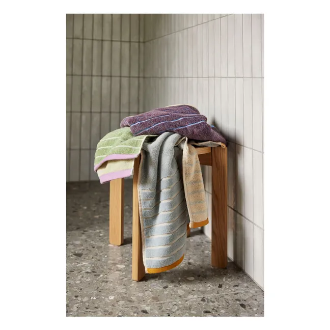 Paseo de las toallas | Verde Almendra