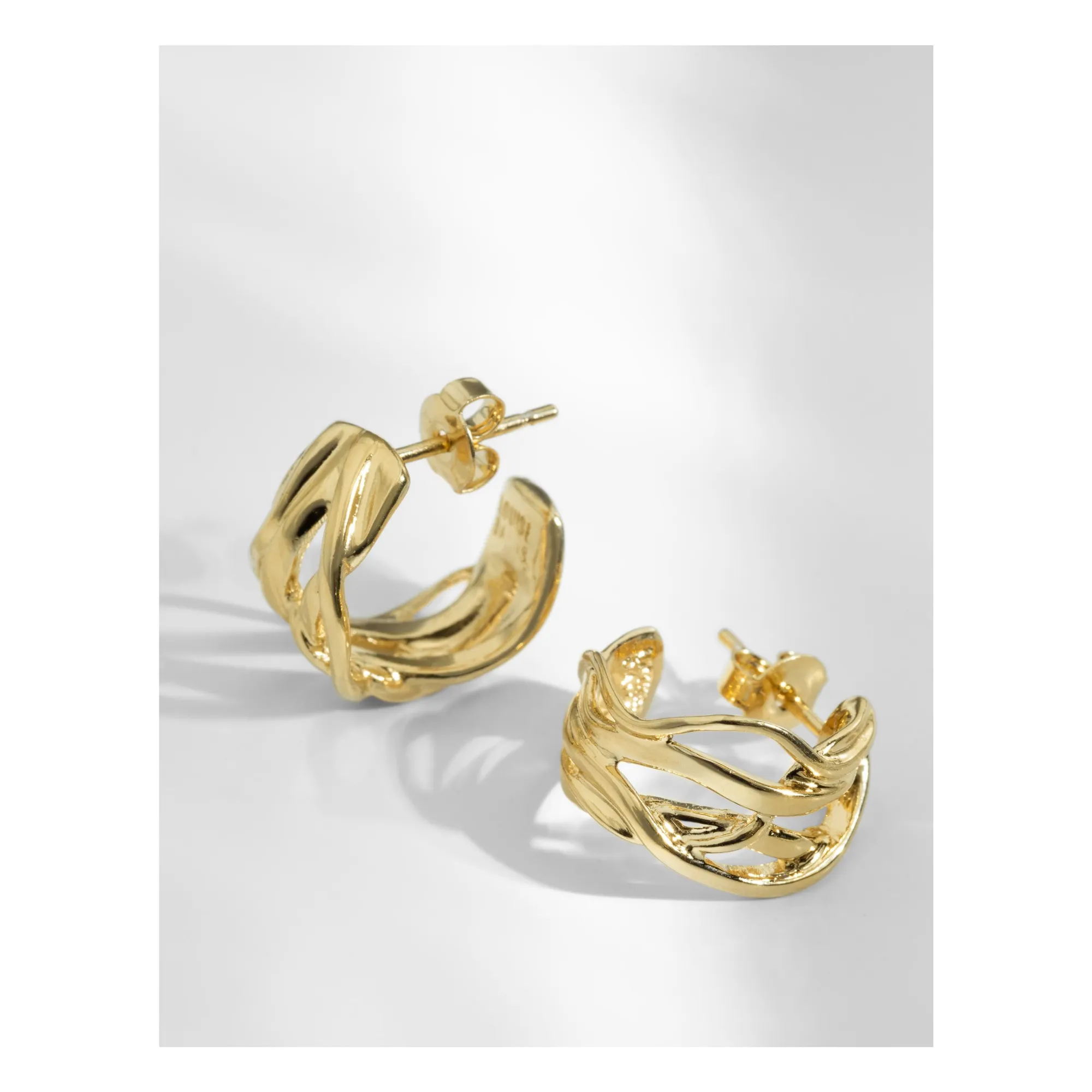 Louise Damas Gold Petites Créoles Nami