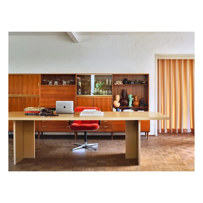 Dining table | Brown