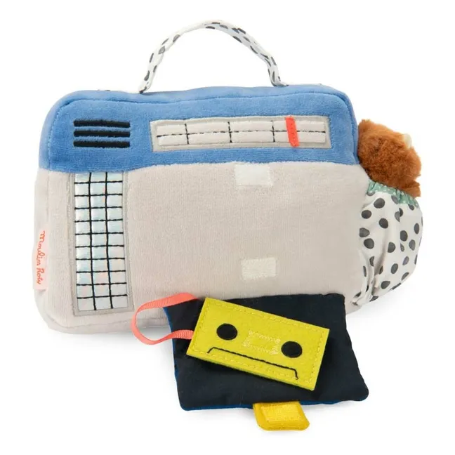Musical cassette radio