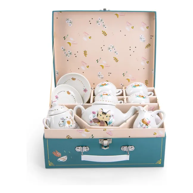 Les Parisiennes tea set suitcase