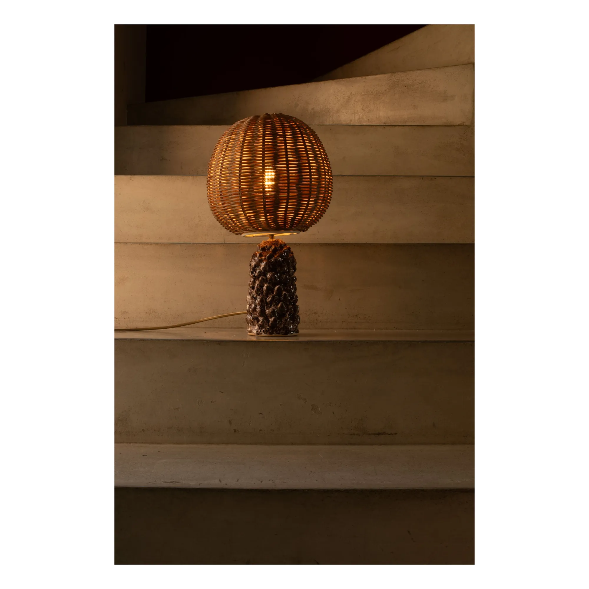 Lampe à poser Rose | Marron- Image produit n°3
