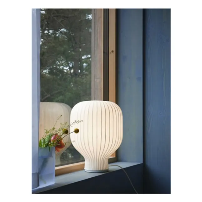 Strand table lamp, Benjamin Hubert | White