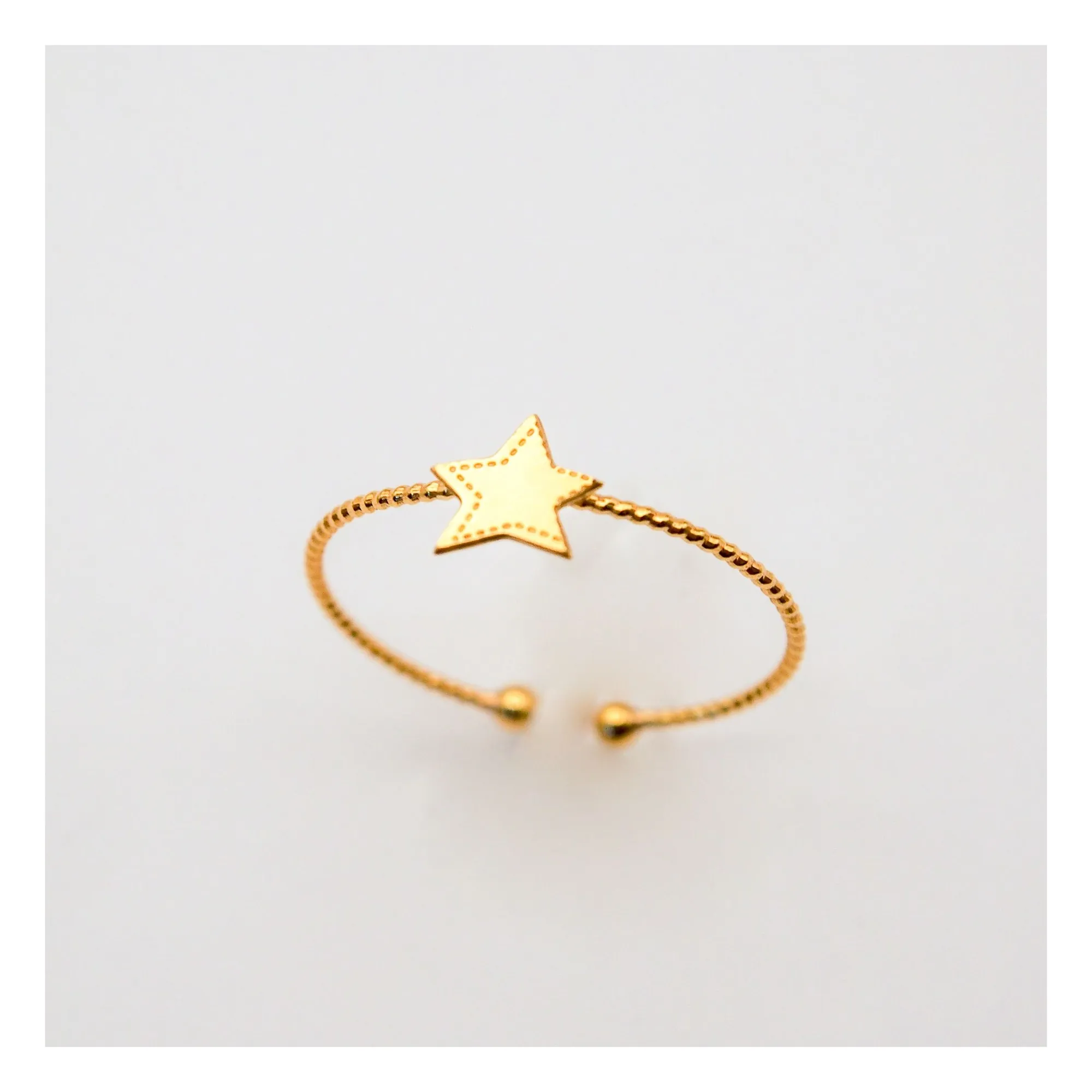 Adorabili Gold Big Star Ring