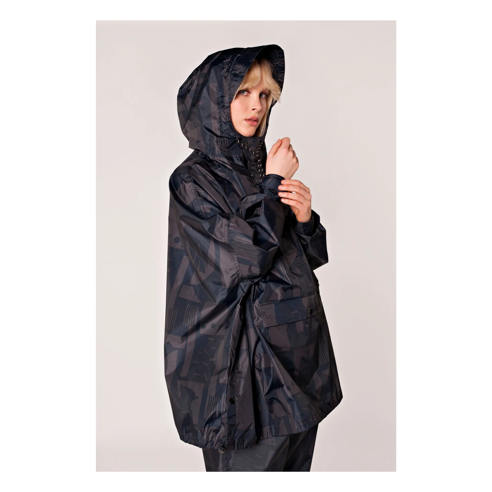 Anorak Imperméable Back to Black | Noir- Image produit n°0