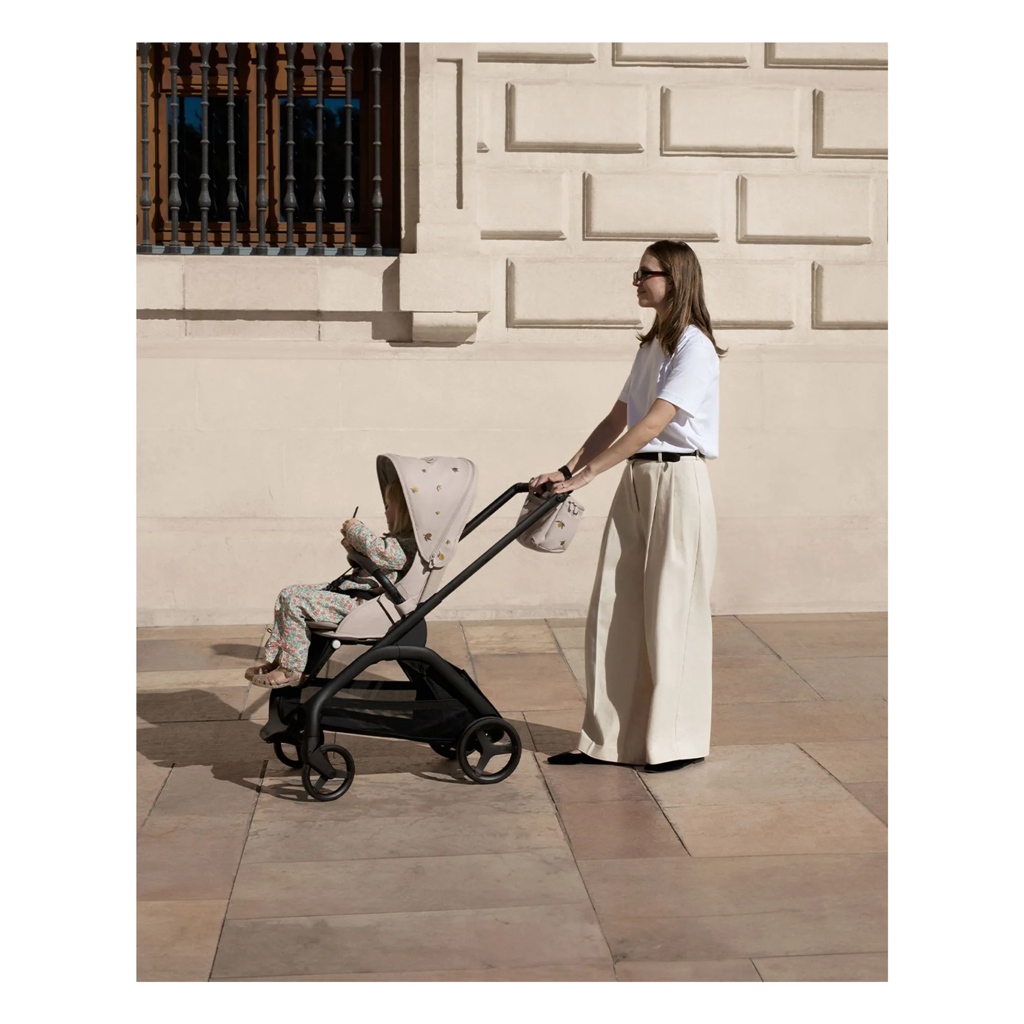 Bugaboo Dragonfly Poussette citadine complète Bugaboo x Konges Sløjd | Beige- Image produit n°2
