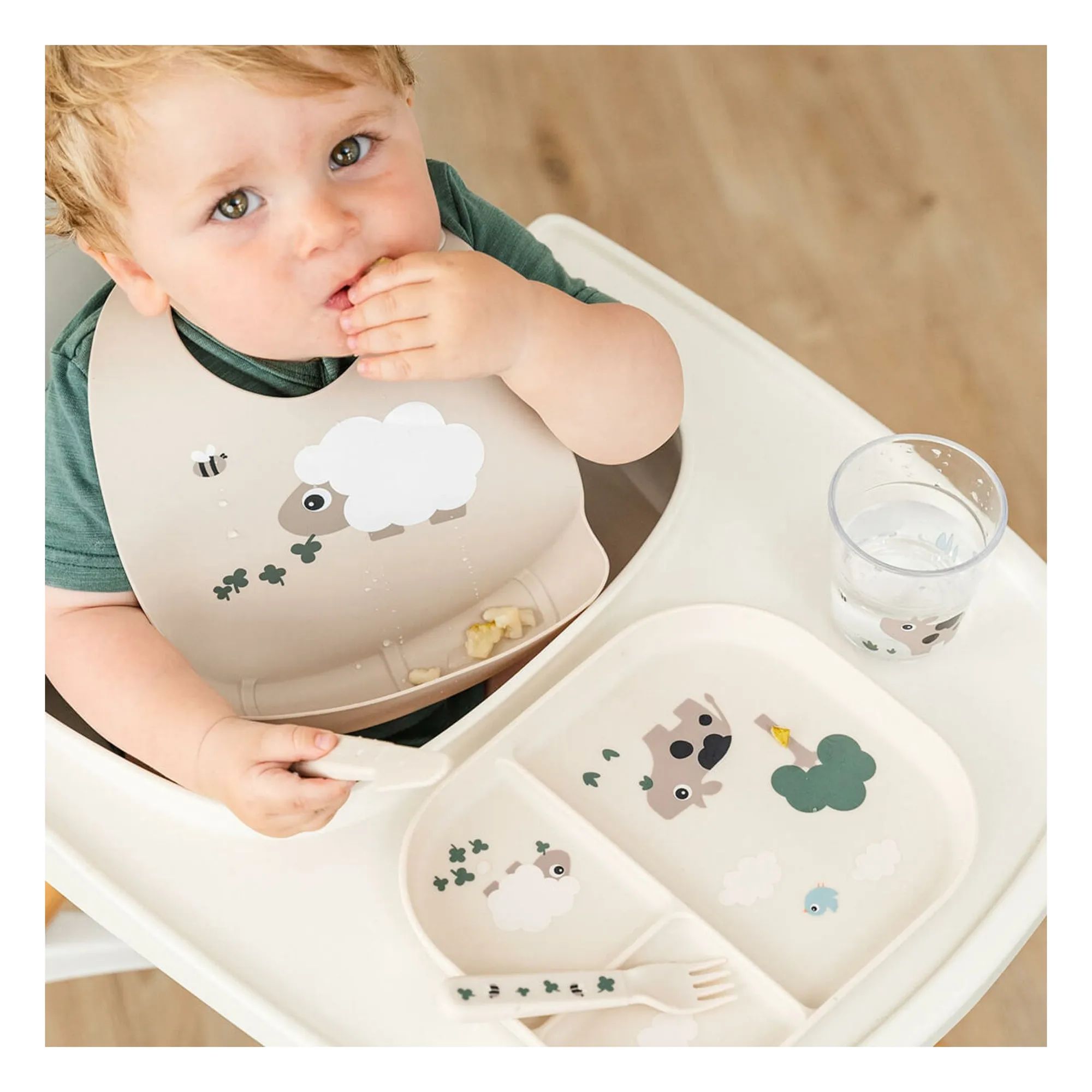 Bavoir en silicone Sheepy | Sable- Image produit n°1