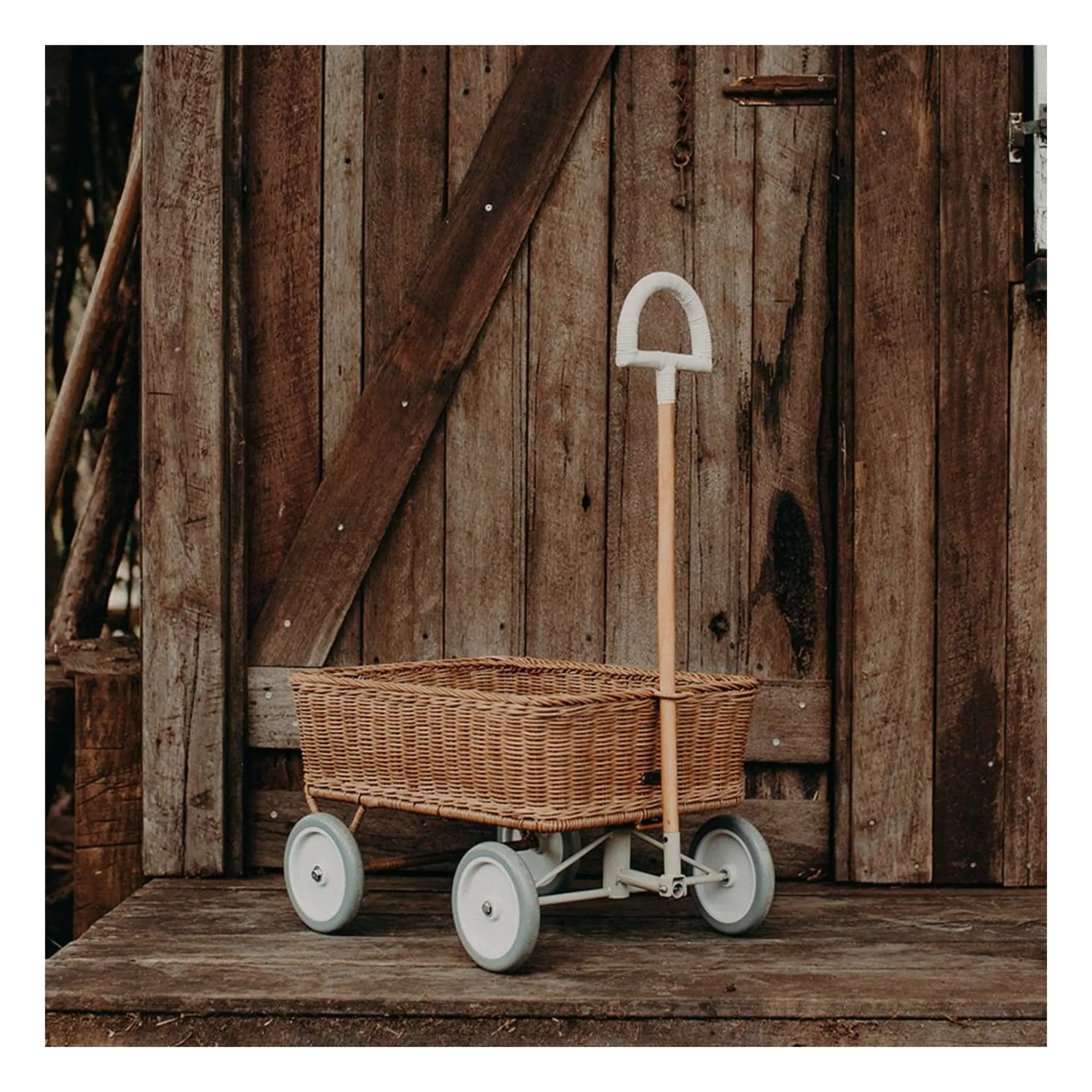 Chariot en rotin- Image produit n°5