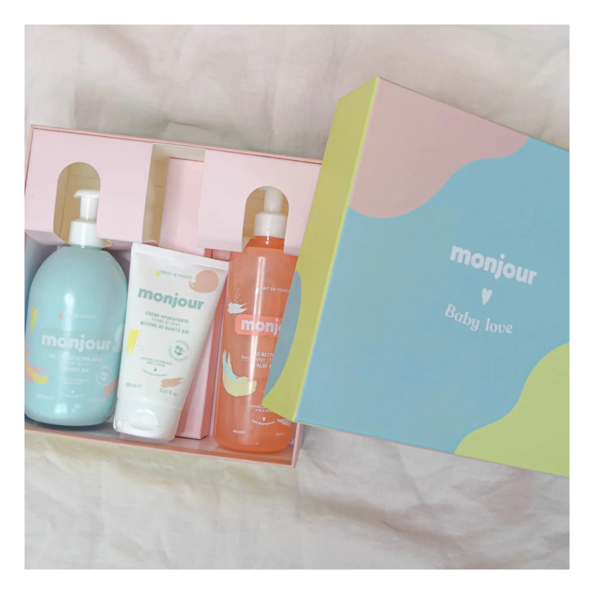 L'amour Fou set