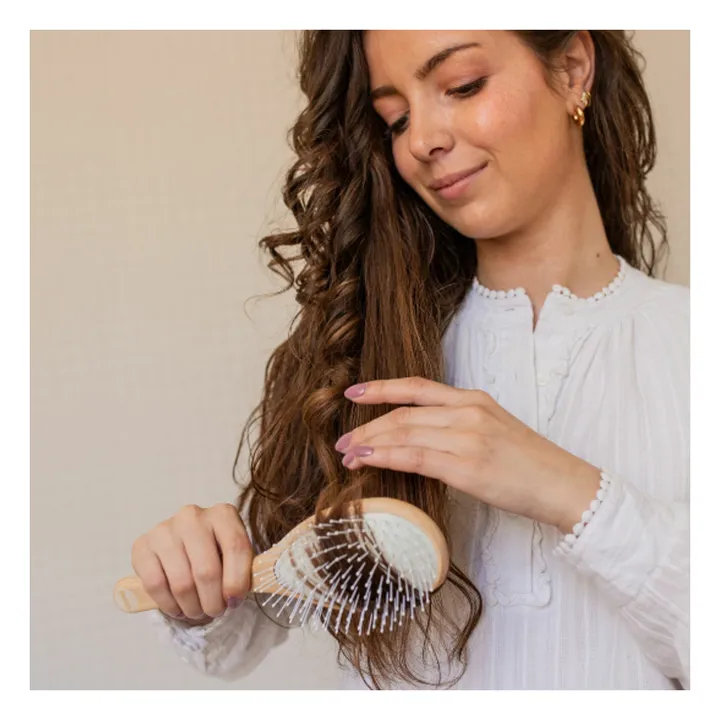 Brosse démêlante  | Bois clair- Image produit n°1