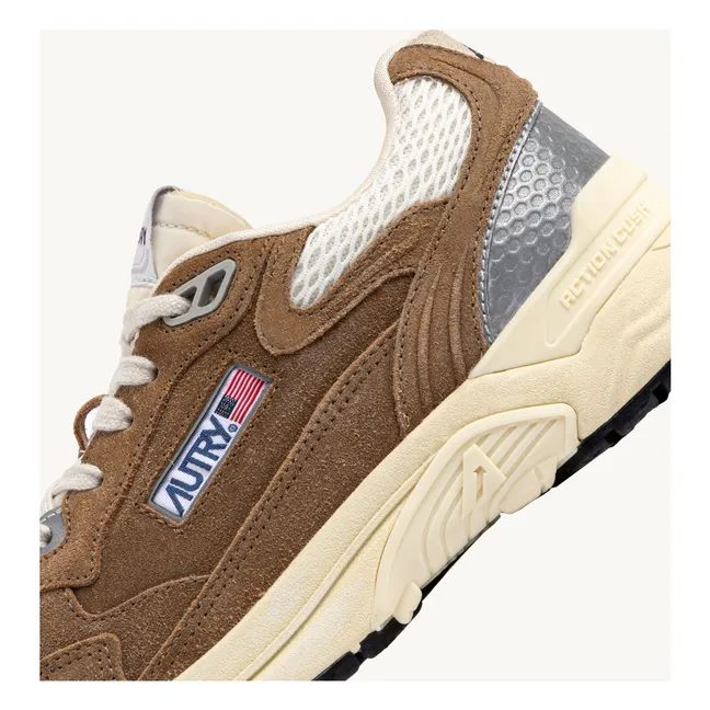 Hyperway Low Suede Sneakers | Taupe brown