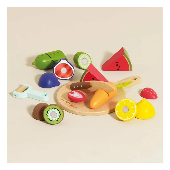 Planche à découper et ses aliments- Image produit n°1