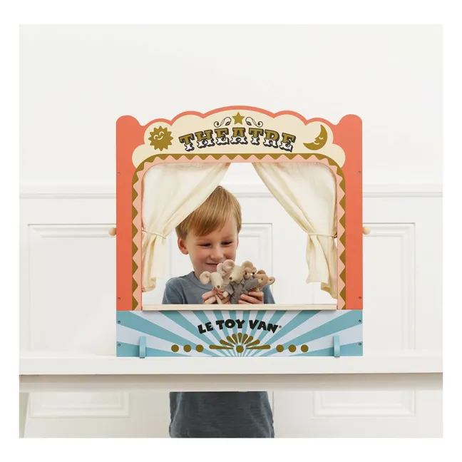 Puppet theater | Coral