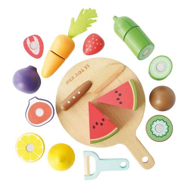 Cutting board and food