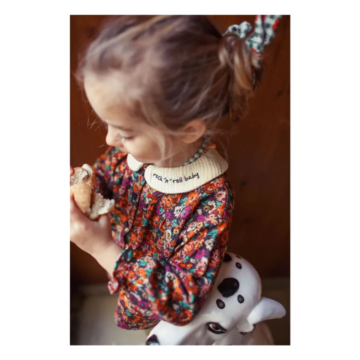 Blusa Floral Cuello Claudina | Negro- Imagen del producto n°13