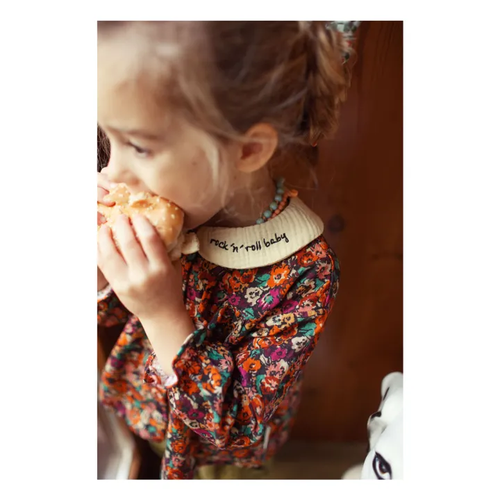 Blusa Floral Cuello Claudina | Negro- Imagen del producto n°12