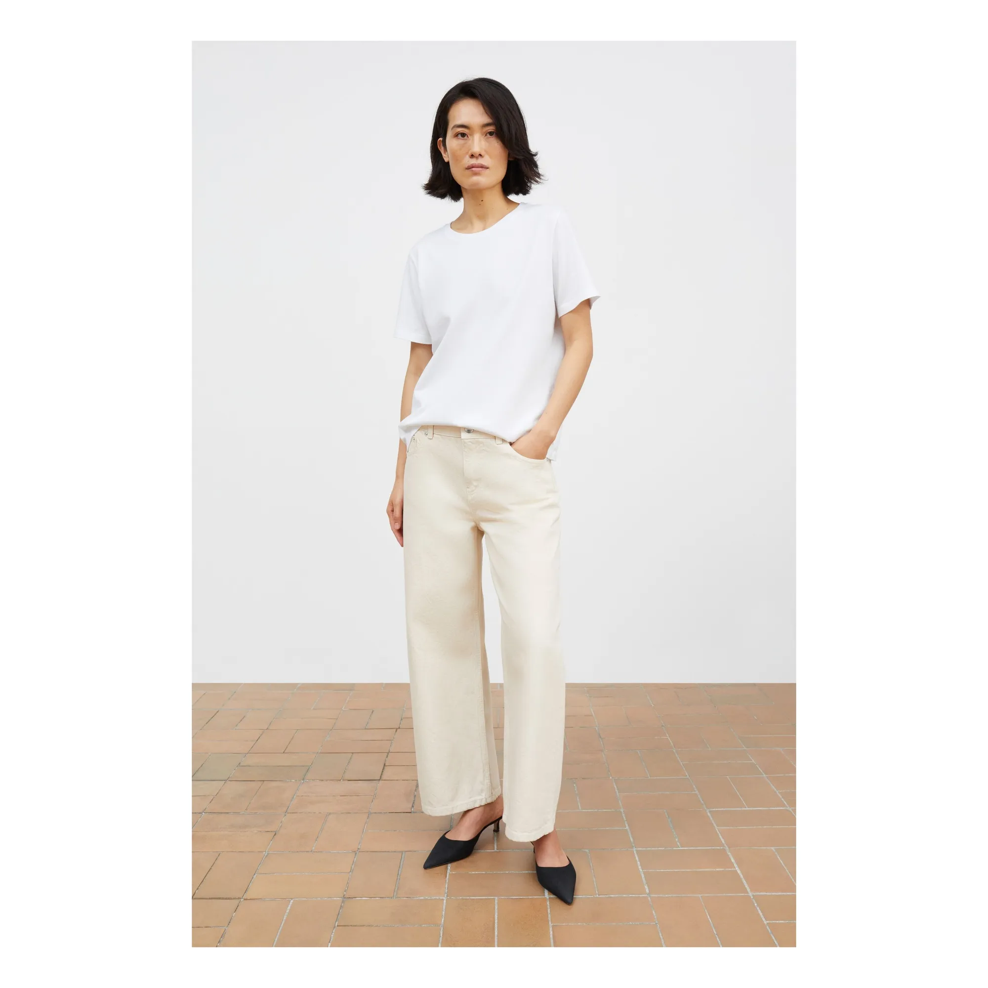Skall Studio Ecru Crop Taylor Organic Cotton Jeans