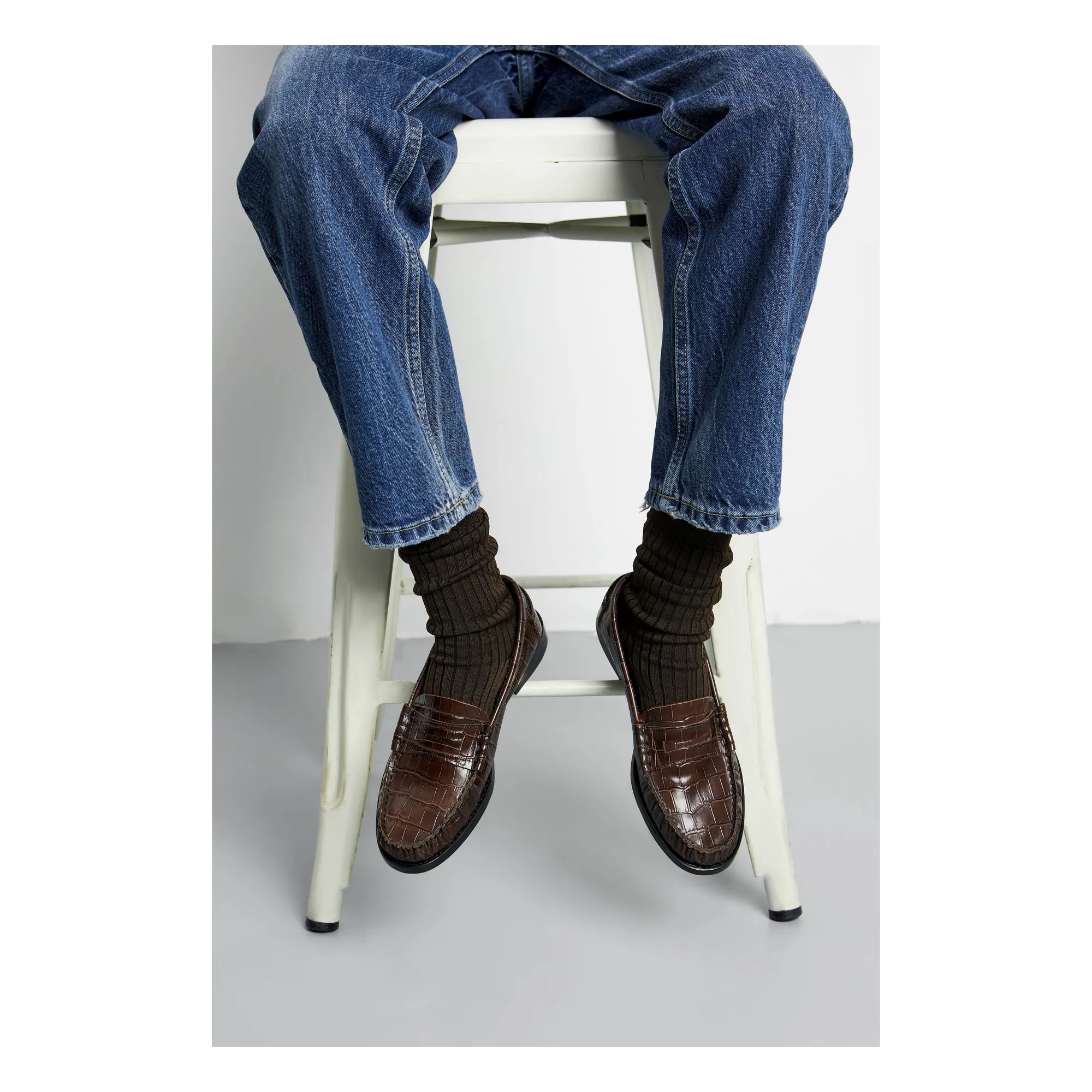 Mocassins Zoe Effet Crocodile | Chocolat- Image produit n°1