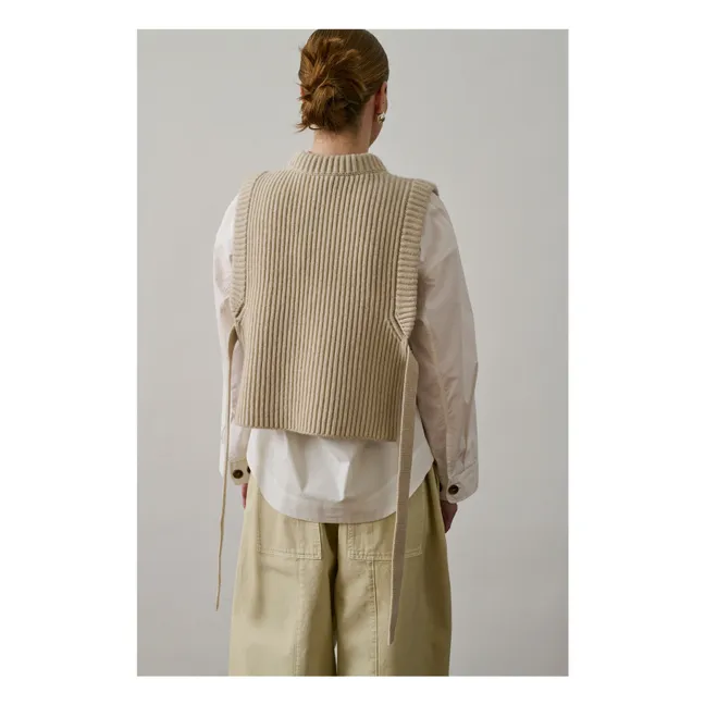 Firmus Merino Wool Sleeveless Sweater | Heather white