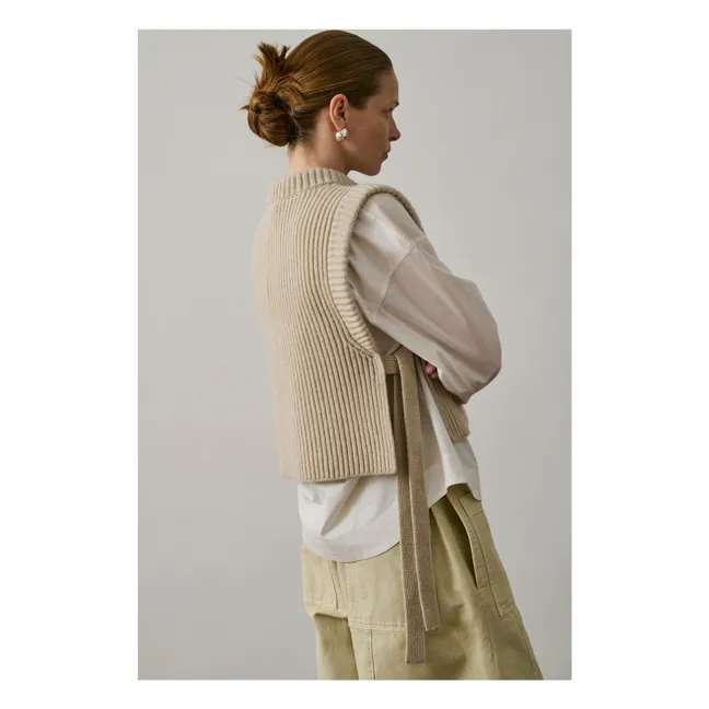 Firmus Ärmelloser Pullover aus Merinowolle | natur meliert