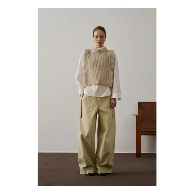 Firmus Merino Wool Sleeveless Sweater | Heather white