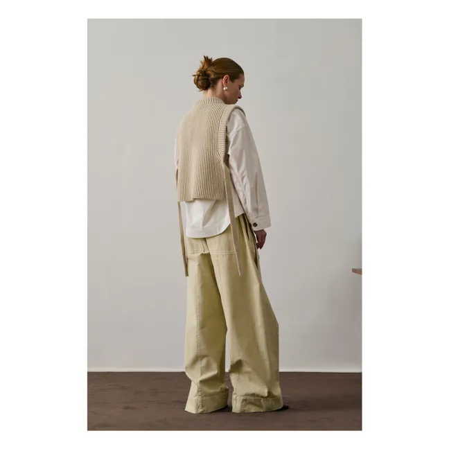 Firmus Merino Wool Sleeveless Sweater | Heather white