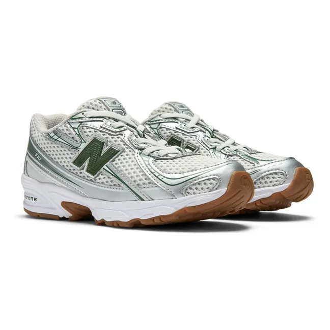Turnschuhe mit elastischer Spitze 740 | Chromgrün