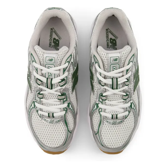 Schnürsenkel-Sneakers 740 | Chromgrün
