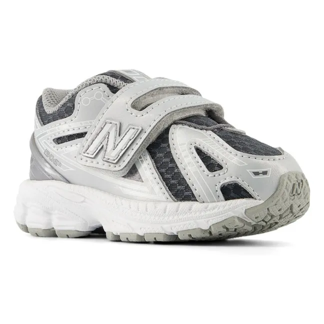 Kratzende Turnschuhe 1906 | Grau