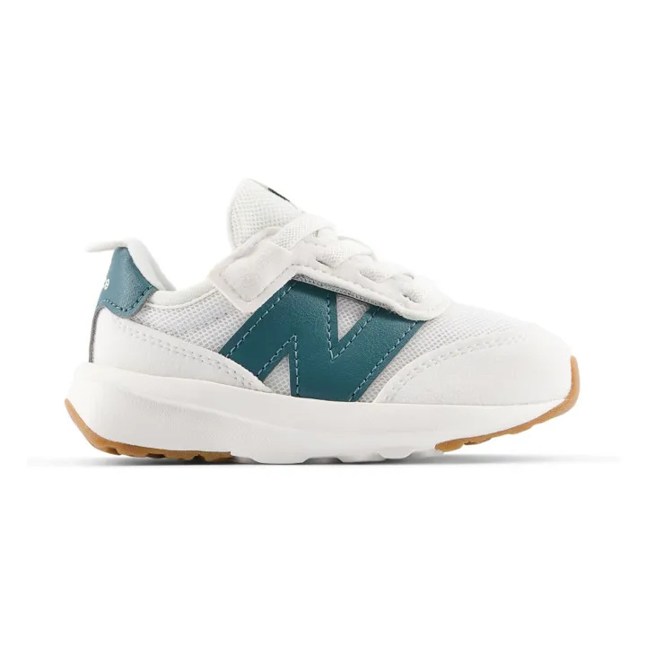 Kratzende Turnschuhe Öffnung insgesamt 370 | Dunkelgrün- Produktbild Nr. 0
