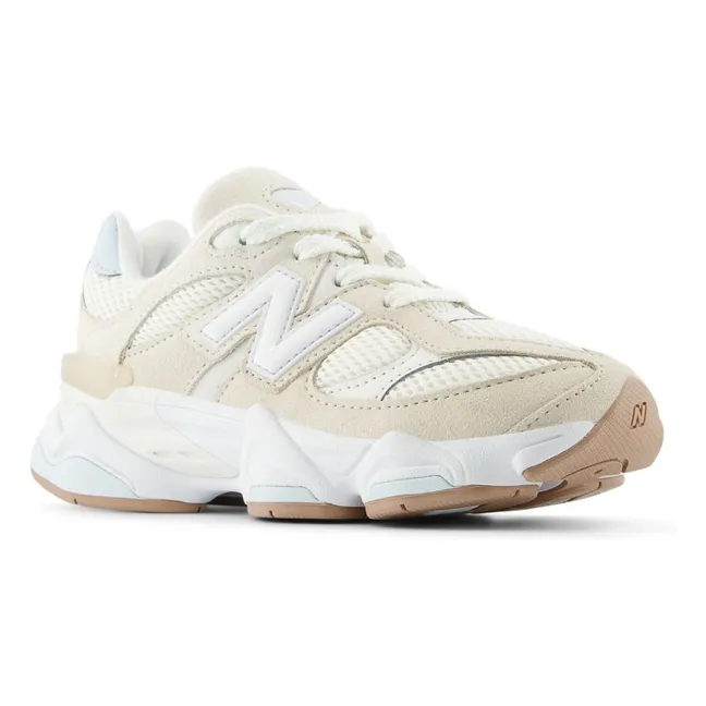 Turnschuhe mit Schnürung 9060 | Pfirsichfarben