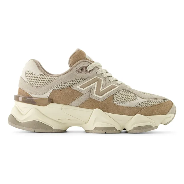Turnschuhe mit Schnürung 9060 | Maulwurfsfarben
