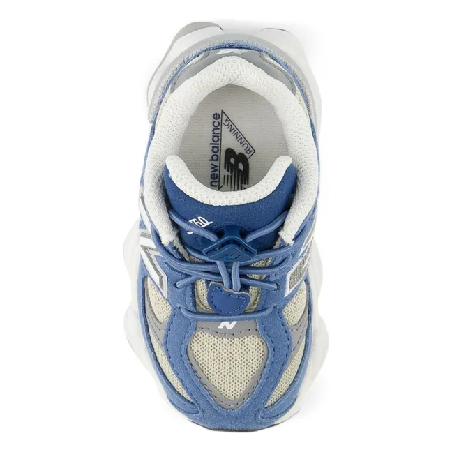 Turnschuhe mit elastischer Spitze 9060 | Blau