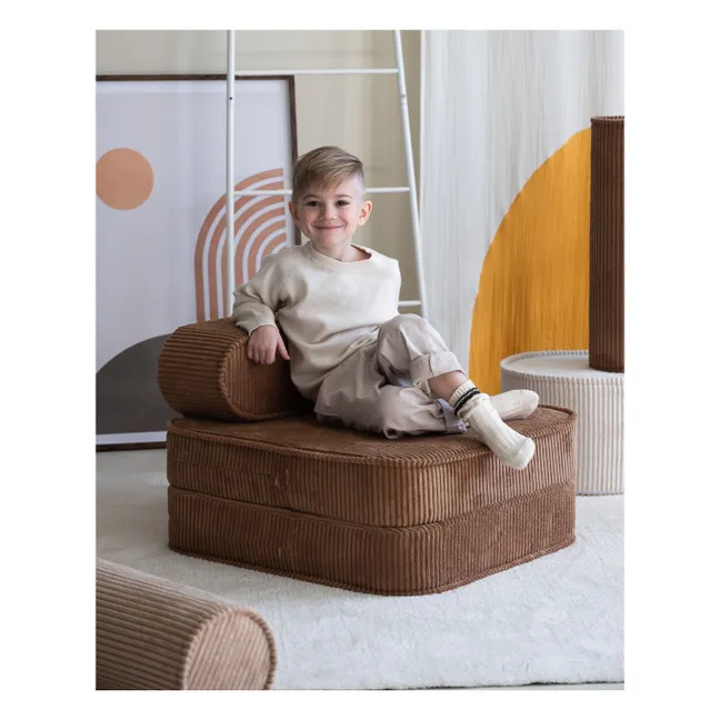 Fireside chair in corduroy | Brown